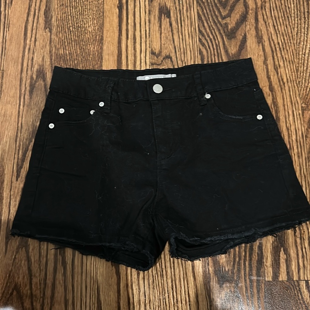 Tractr Brittany - 5 Pocket fray shorts with destruction (kids size 14)